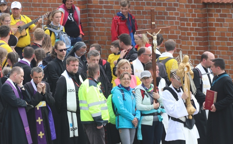 Łagiewniccy pielgrzymi u św. Faustyny i na Mszy św. w bazylice - 2019 