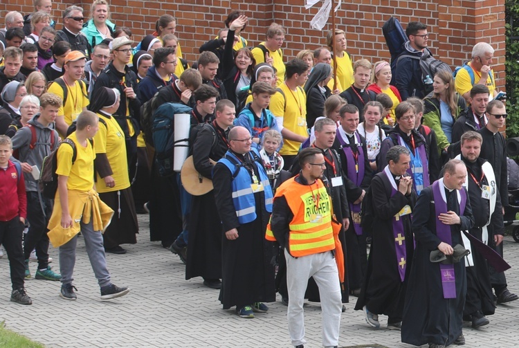 Łagiewniccy pielgrzymi u św. Faustyny i na Mszy św. w bazylice - 2019 