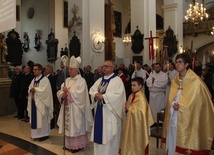 W uroczystość NMP Królowej Polski Eucharystii przewodniczył bp Andrzej F. Dziuba.