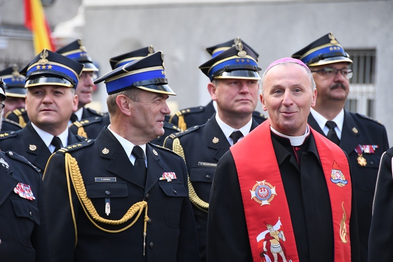 Pielgrzymka strażaków i kominiarzy