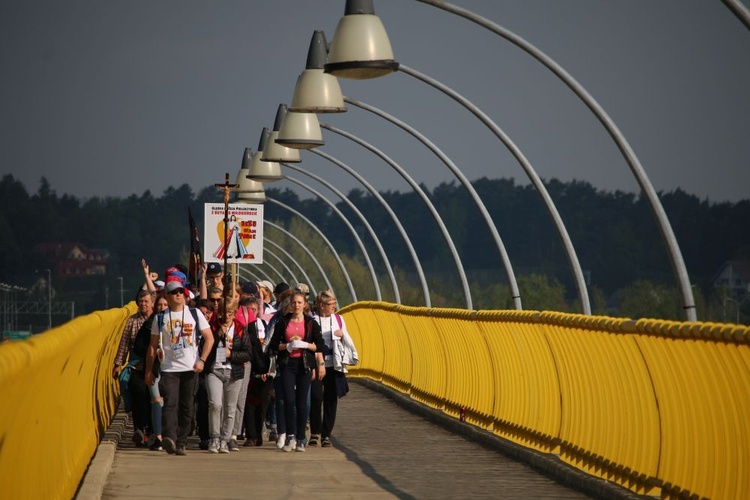 Pielgrzymka „Z buta po Miłosierdzie” cz. 1