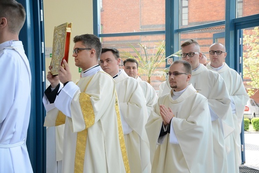 Święcenia diakonatu