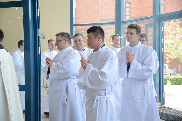 Święcenia diakonatu