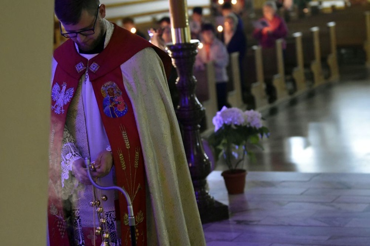 Akatyst w parafii pw. NMP Królowej Polski w Świdnicy