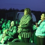 Pielgrzymo-tańce ze Straconką i adoracja z Fausystemem w Wysokiej - 2019