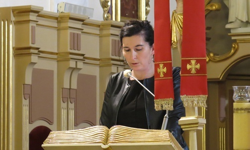 Trzy godziny z Biblią