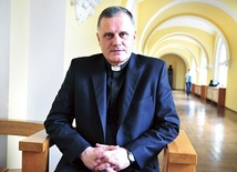 ▲	Na lublin.gosc.pl znajdują się nowe felietony ks. prof. Antoniego Dębińskiego.