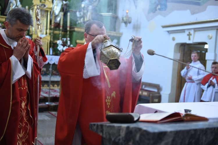 Bierzmowanie w Borzęcinie