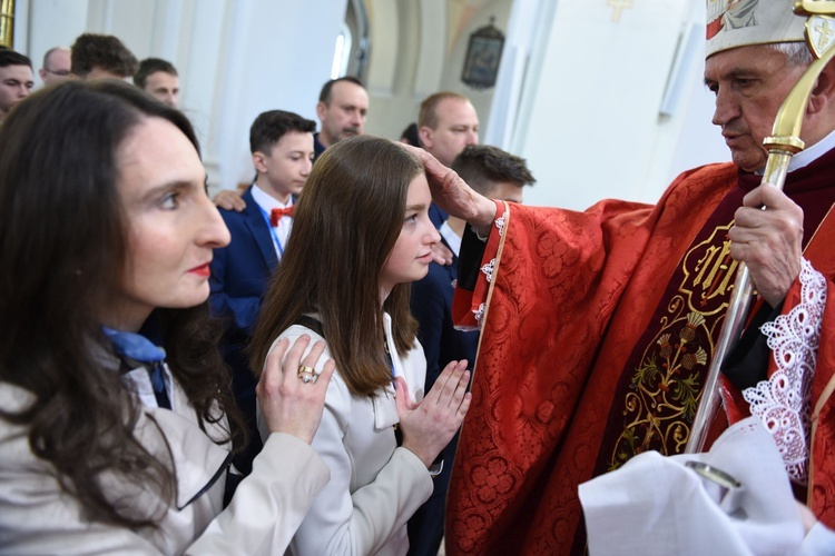 Bierzmowanie w Borzęcinie