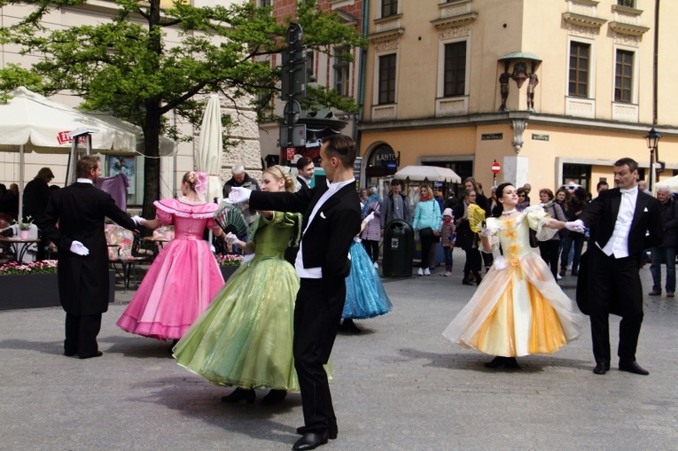 Urodziny Stanisława Moniuszki na Rynku Głównym
