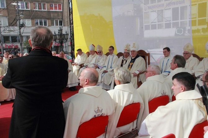 Ogłoszenie kolegiaty NMP Bazyliką Morską cz. 2