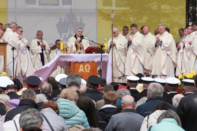 Ogłoszenie kolegiaty NMP Bazyliką Morską cz. 2