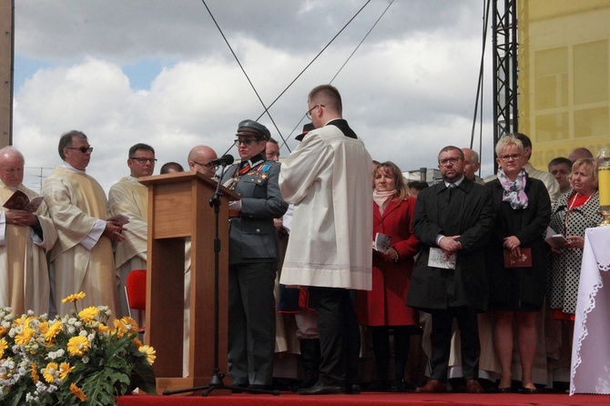 Ogłoszenie kolegiaty NMP Bazyliką Morską cz. 2