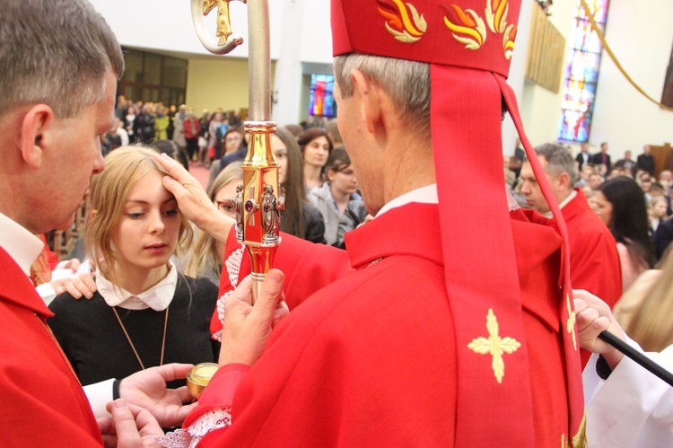 Bierzmowanie w kościele św. Pawła w Bochni