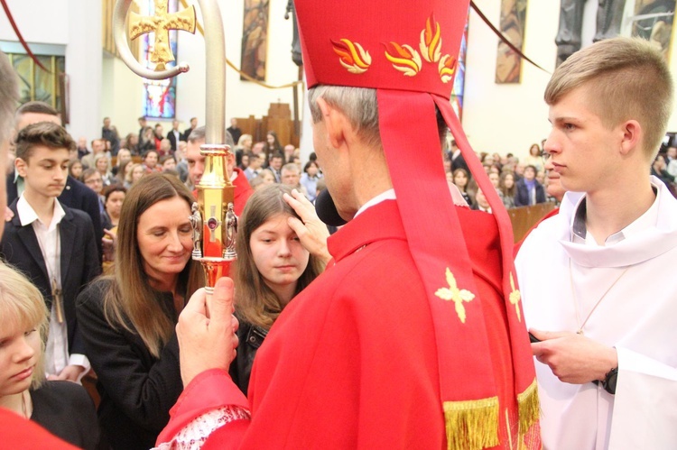 Bierzmowanie w kościele św. Pawła w Bochni