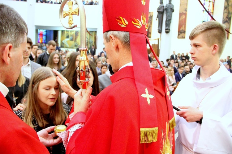 Bierzmowanie w kościele św. Pawła w Bochni