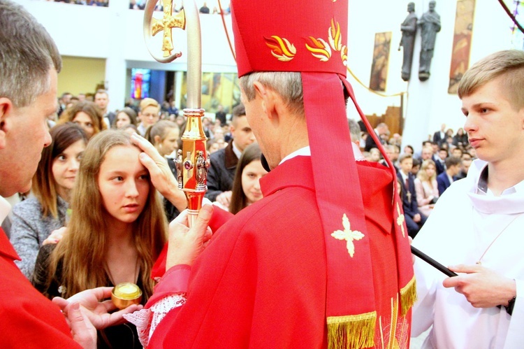 Bierzmowanie w kościele św. Pawła w Bochni