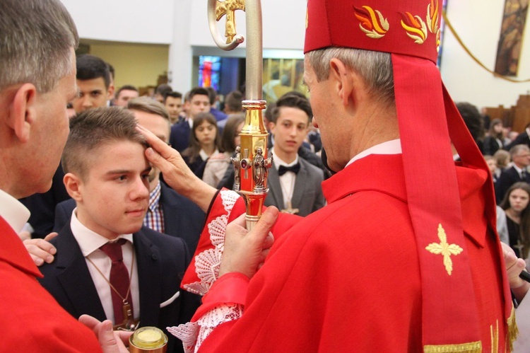 Bierzmowanie w kościele św. Pawła w Bochni