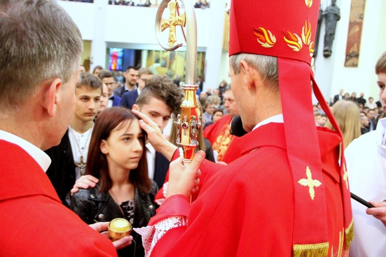 Bierzmowanie w kościele św. Pawła w Bochni