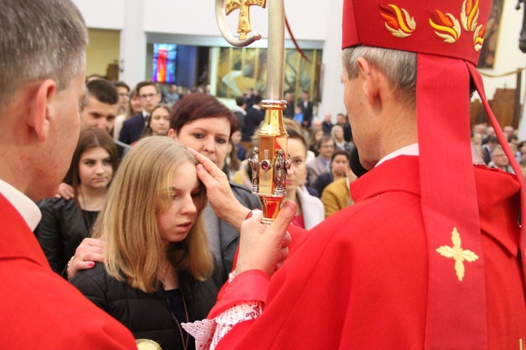 Bierzmowanie w kościele św. Pawła w Bochni