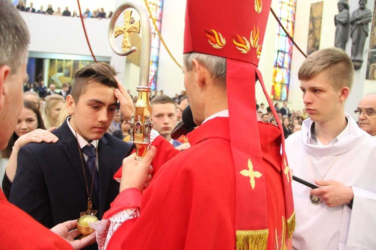 Bierzmowanie w kościele św. Pawła w Bochni