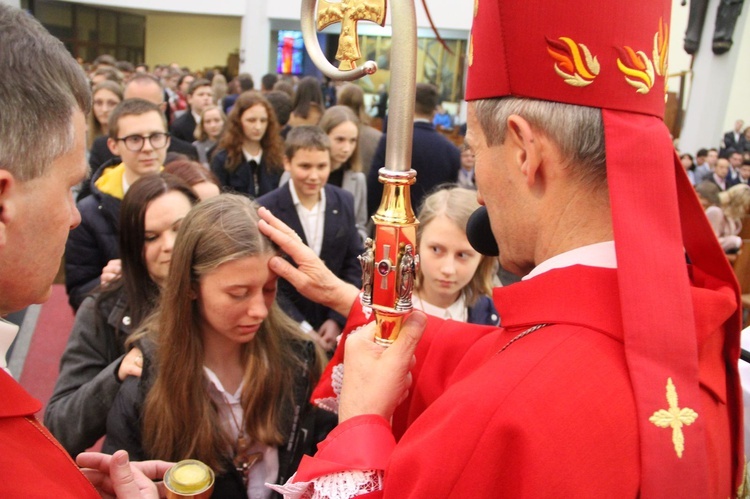 Bierzmowanie w kościele św. Pawła w Bochni