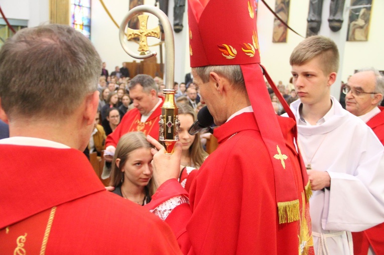 Bierzmowanie w kościele św. Pawła w Bochni