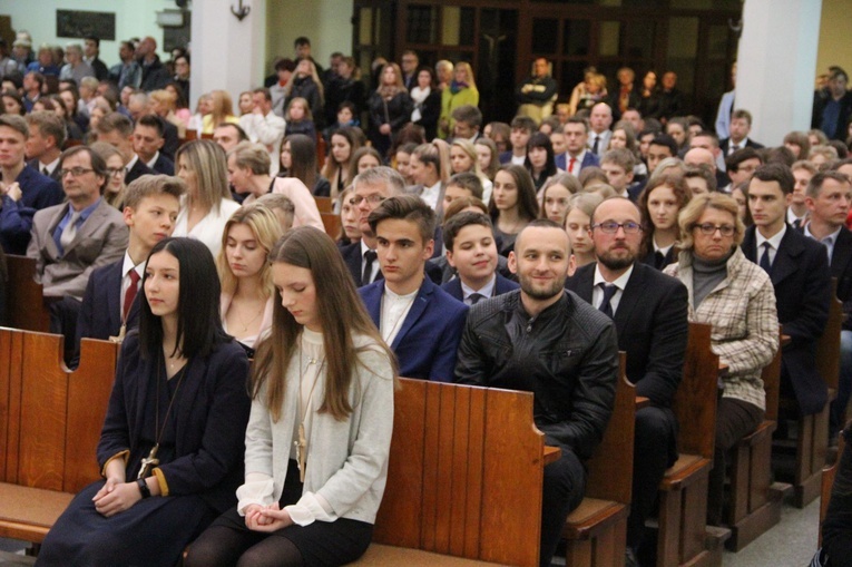 Bierzmowanie w kościele św. Pawła w Bochni