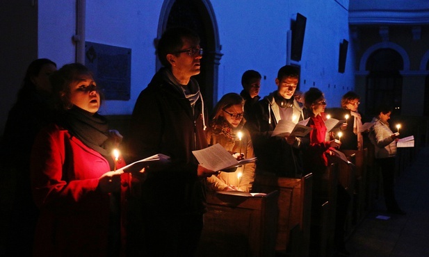 Akatyst ku czci Bogurodzicy wybrzmiał u dominikanów