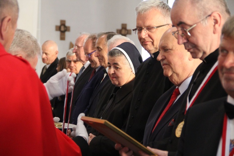 Wręczenie medali Podkarpackiej Komandorii Bractwa Orderu św. Stanisława