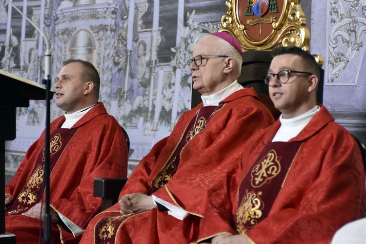 Odpust św. Stanisława, biskupa i męczennika, w diecezji świdnickiej