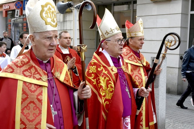 Odpust św. Stanisława, biskupa i męczennika, w diecezji świdnickiej