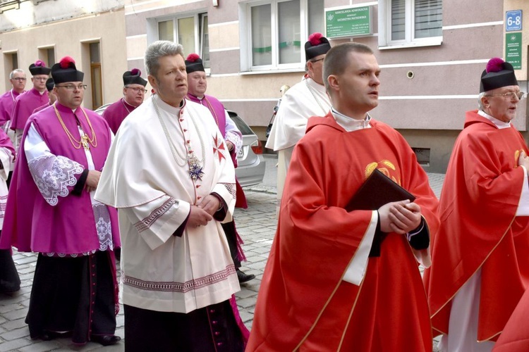 Odpust św. Stanisława, biskupa i męczennika, w diecezji świdnickiej