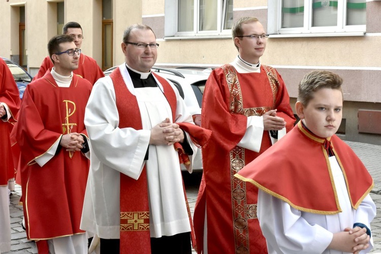 Odpust św. Stanisława, biskupa i męczennika, w diecezji świdnickiej