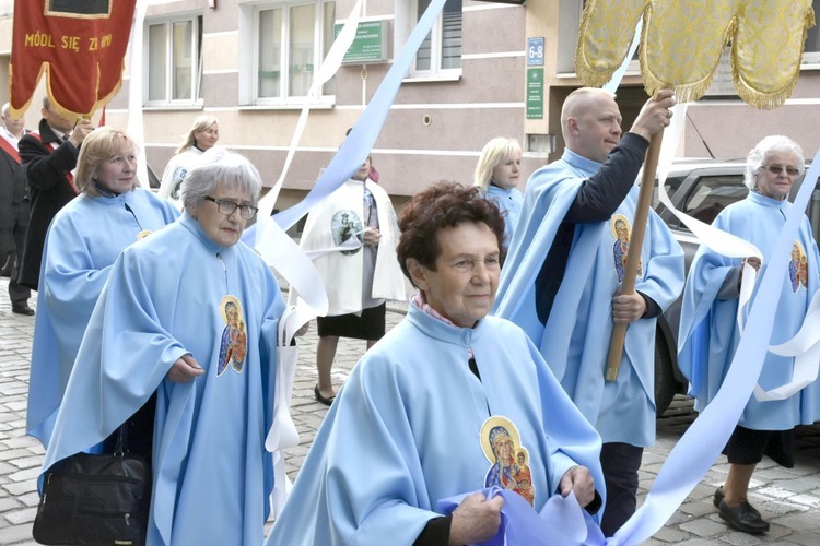 Odpust św. Stanisława, biskupa i męczennika, w diecezji świdnickiej