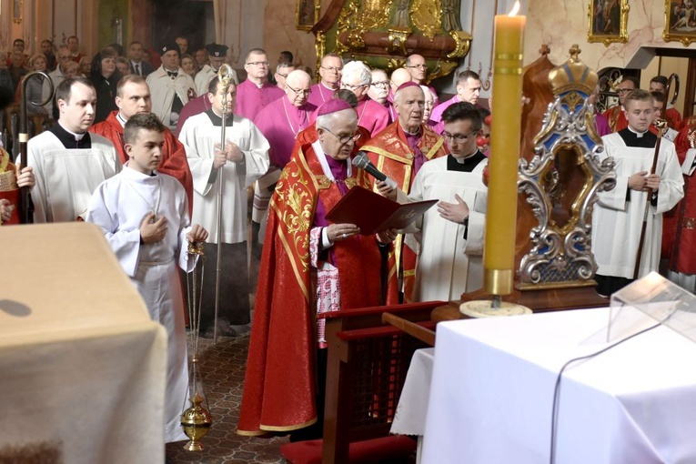Odpust św. Stanisława, biskupa i męczennika, w diecezji świdnickiej