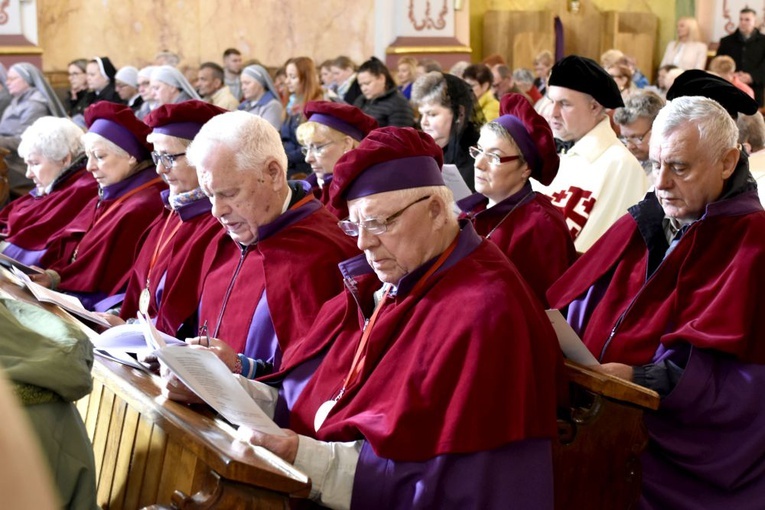 Odpust św. Stanisława, biskupa i męczennika, w diecezji świdnickiej