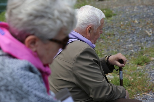 Crucem Tuam adoramus Domine