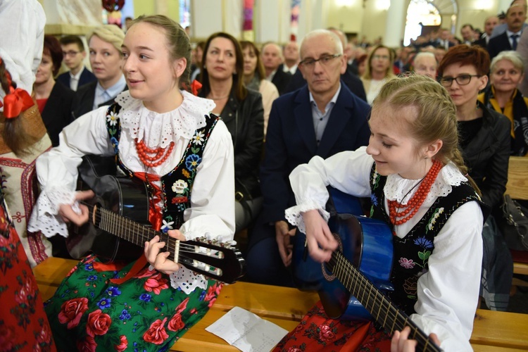 Bierzmowanie w Kamienicy