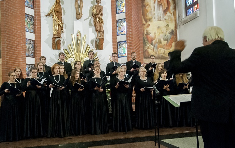 Chór medyków w Białogardzie