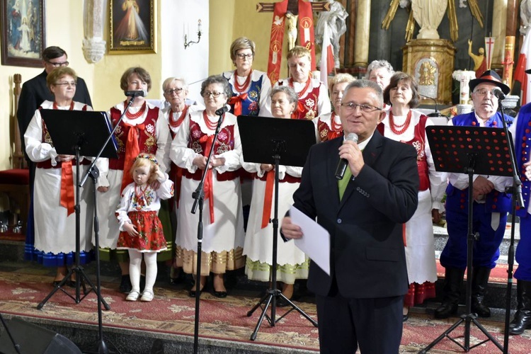 Festiwal pieśni religijnych poświęcony Janowi Pawłowi II