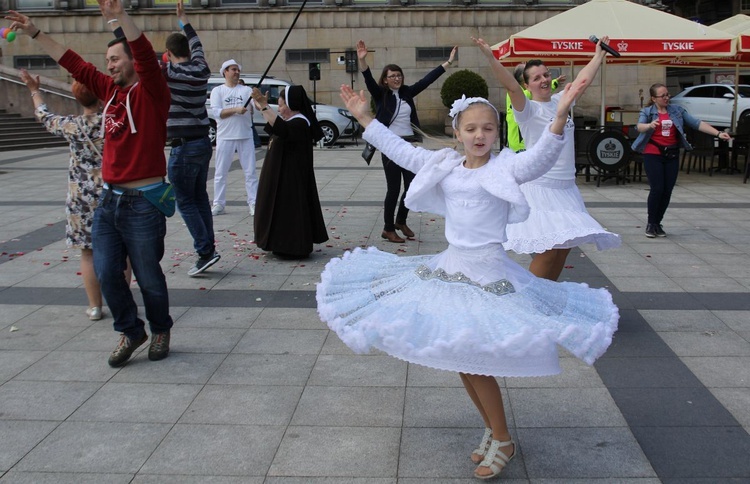 "Cała Polska tańczy dla JP2" - Bielsko-Biała 2019