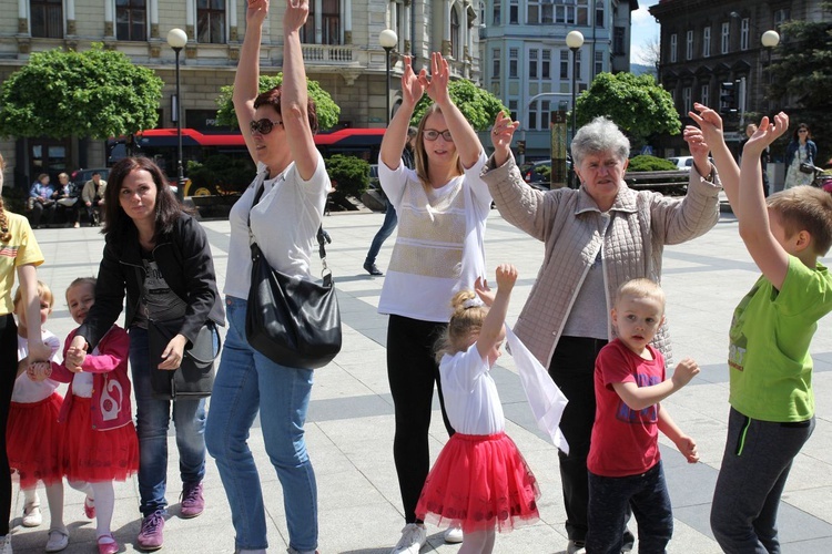 "Cała Polska tańczy dla JP2" - Bielsko-Biała 2019