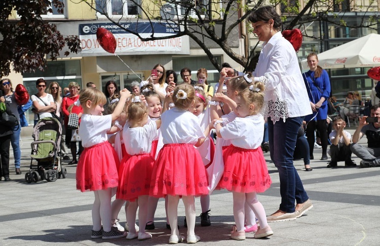 "Cała Polska tańczy dla JP2" - Bielsko-Biała 2019