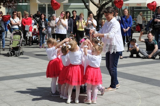 "Cała Polska tańczy dla JP2" - Bielsko-Biała 2019