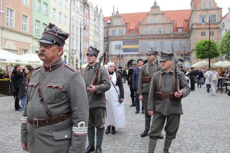 Defilada Zwycięstwa przeszła ulicami Gdańska