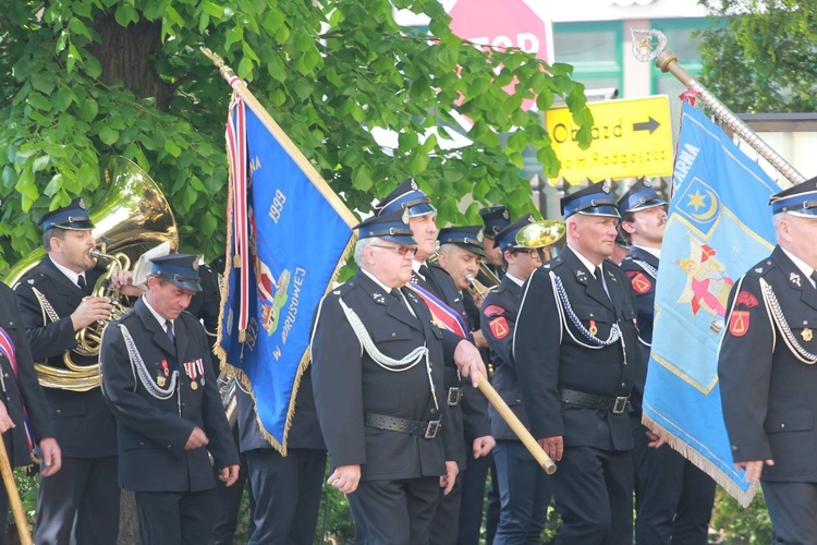 Powiatowe Święto Strażaków w Szczucinie