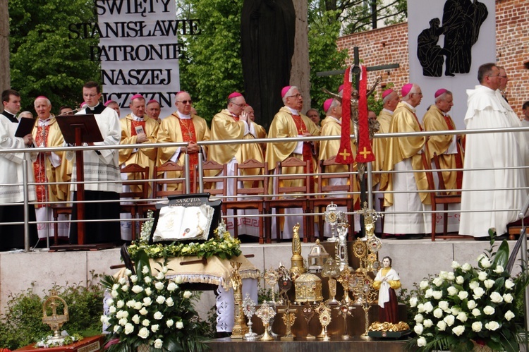 Procesja z Wawelu na Skałkę 2019