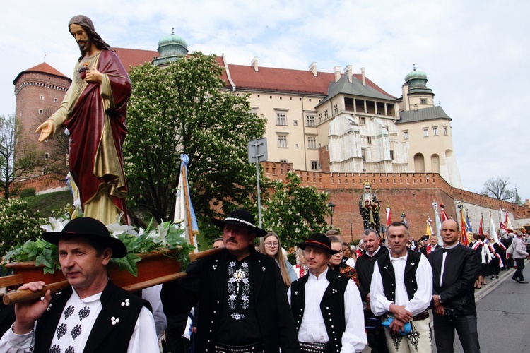 Procesja z Wawelu na Skałkę 2019