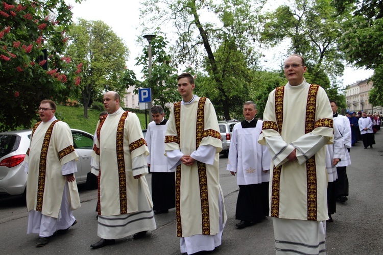 Procesja z Wawelu na Skałkę 2019